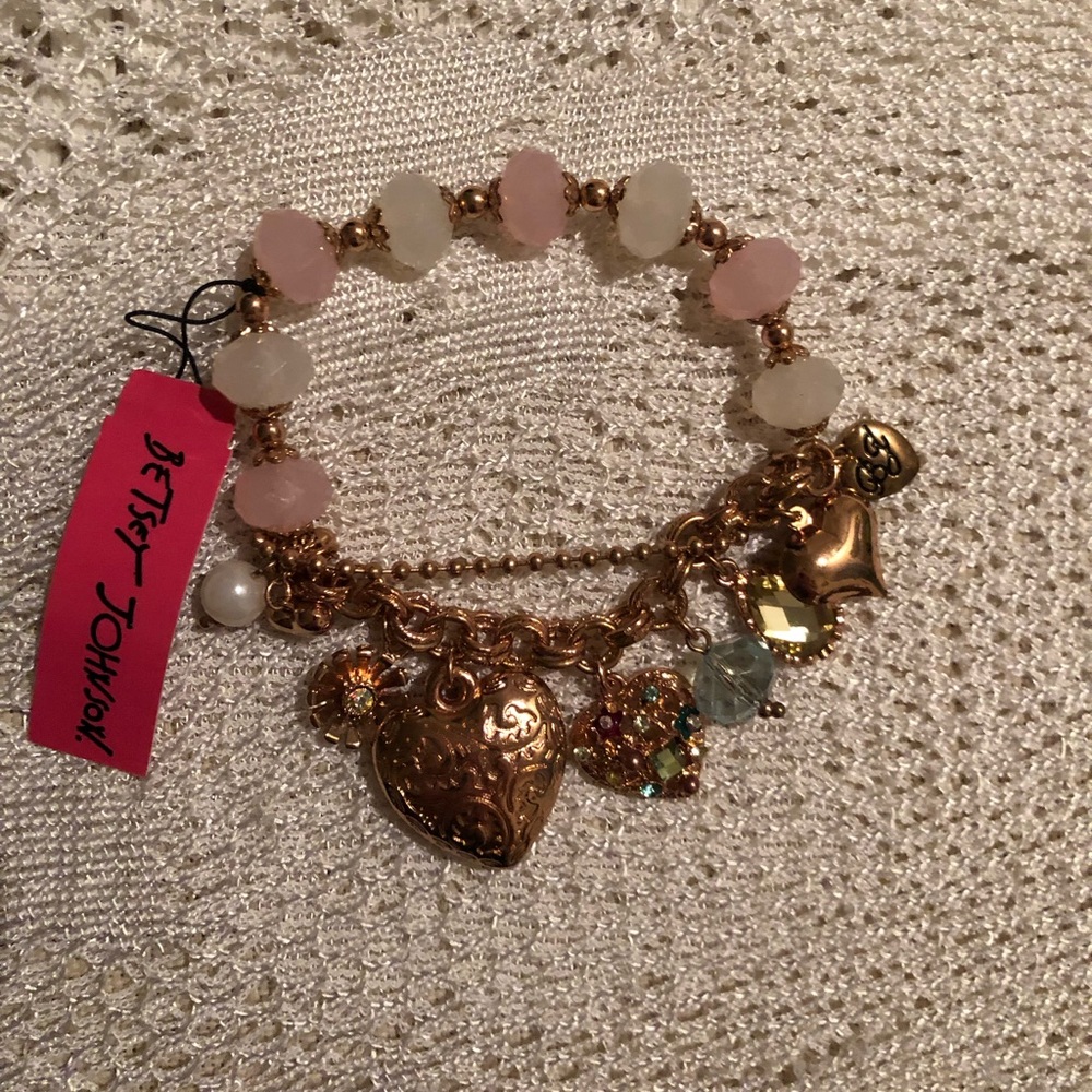 NWT Betsey Johnson Charm Bracelet